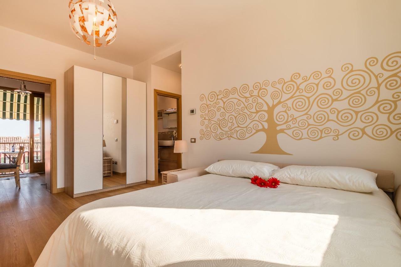 Sunny Nest Canal View In Chic Movida * Venedig